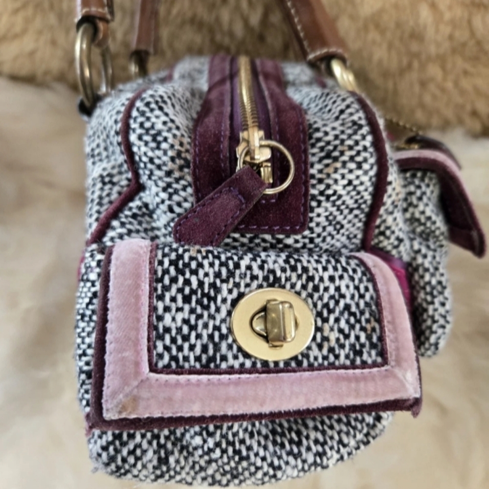 Vintage 2000s Coach Soho 2005 Tweed Satchel with Swarovski Bow 8F03 - Picture 5 of 9